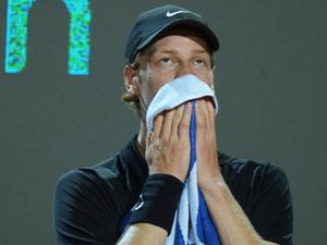 Supporting image for story: Jannik Sinner braced for hostile crowd in Roland Garros opener