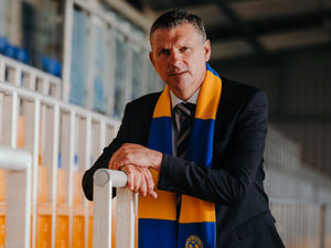 Supporting image for story: Shrewsbury Town boss John Askey excited by Fejiri Okenabirhie deal