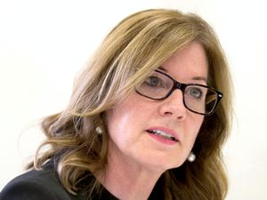 Supporting image for story: Information Commissioner Elizabeth Denham receives award for contribution to IT