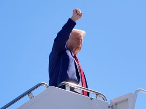 Supporting image for story: Suspect in apparent assassination bid ‘did not have line of sight to Trump’