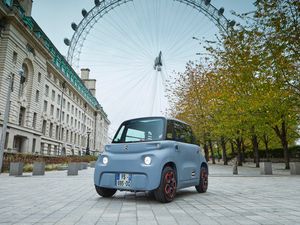 Supporting image for story: Up close and personal with Citroen’s Ami