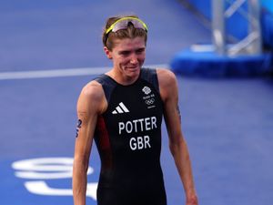 Supporting image for story: Beth Potter relieved to have toughed it out for a triathlon bronze medal