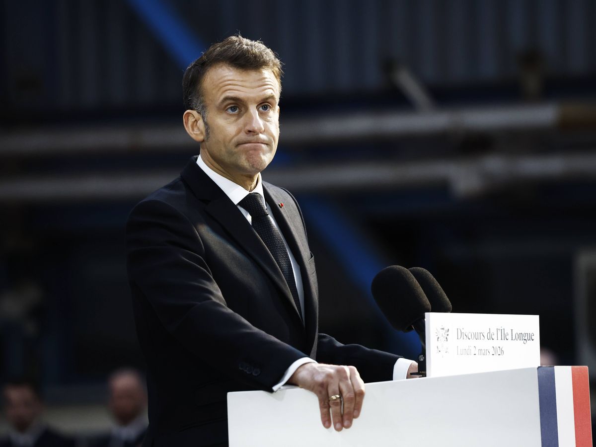 Macron orders France’s nuclear-powered aircraft carrier to Mediterranean Macron orders France’s nuclear-powered aircraft carrier to Mediterranean
