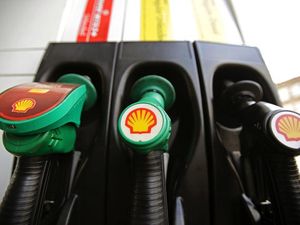 Supporting image for story: Coronavirus: What precautions should I take if I need to fill up with fuel?