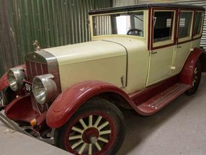 Supporting image for story: Rare classic car collection to go for auction after shocking barn find