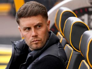 Supporting image for story: Fabian Hurzeler hails Danny Welbeck after Brighton beat Wolves