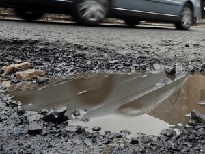 Supporting image for story: Twenty per cent of local Walsall roads 'need major repairs'