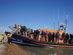 Supporting image for story: Tory MPs raise concerns over Rwanda asylum seeker plan as flagship Bill debated