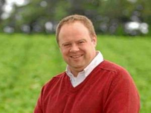 Supporting image for story: Why supermarkets 'dig' Shropshire's spuds