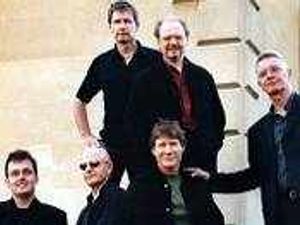 Supporting image for story: Manfreds to a man