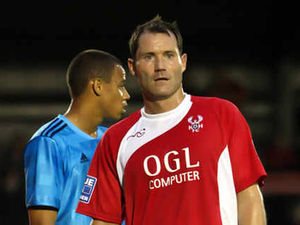 Supporting image for story: Steve Guinan is sorry for red card
