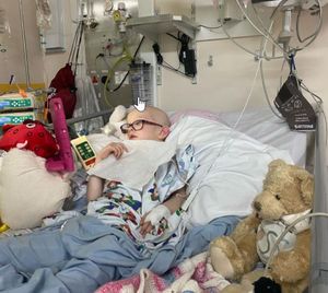 Dulcie in hospital. Picture: Picture: https://www.instagram.com/dulcies_neuroblastoma_journey