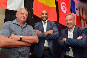 Former Wolves players Steve Kindon (left), Matt Murray (centre) and Steve Daley (right) starred at the event. 