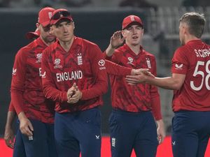 Supporting image for story: England survive another scare to beat Italy and reach T20 World Cup Super 8s