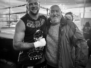 Supporting image for story: Aaron Ashton wins London fight just hours after the death of his father