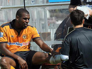 Supporting image for story: Injured Zubar is a worry for Wolves