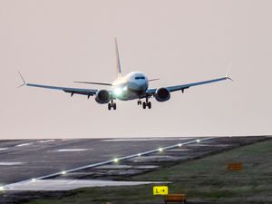 Supporting image for story: Reaching net zero migration would squeeze public finances, warns think tank