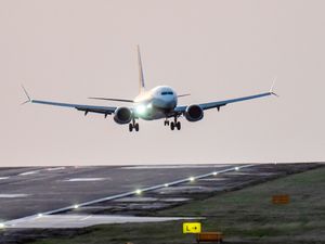 Supporting image for story: Reaching net zero migration would squeeze public finances, warns think tank