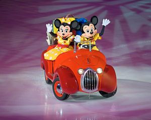 Mice on ice – Mickey and Minnie