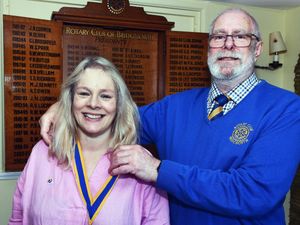 Supporting image for story: New Rotary president gets belated chains of office