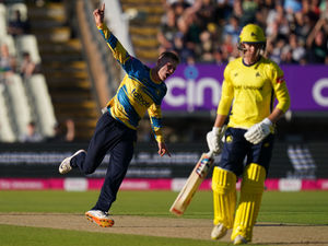 Supporting image for story: Mousley steps up to the plate at the death