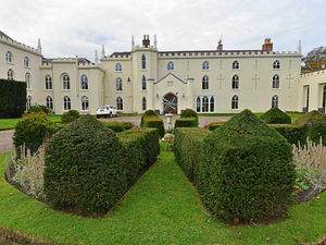 Supporting image for story: Whitchurch home wins top national award