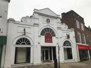 Supporting image for story: Former Edinburgh Woollen Mill store in Oswestry set for new lease of life 