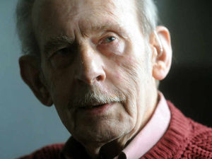 Supporting image for story: Farewell to last hero of St Nazaire World War II Raid