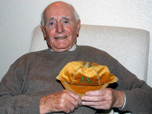 Supporting image for story: Albion mourn late former striker Dave Walsh