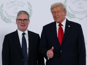 Supporting image for story: Trump accuses Starmer of trying to ‘join’ Iran war ‘after we’ve already won’