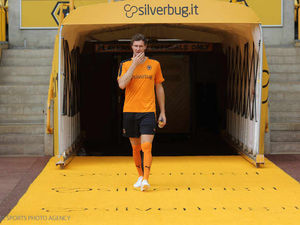 Supporting image for story: Video: Kevin McDonald focused on Wolves