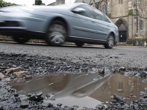 Supporting image for story: Two in five motorists want improved roads over driverless cars