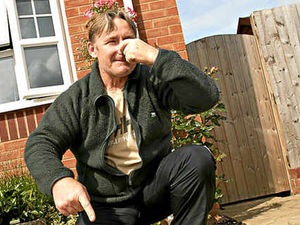 Supporting image for story: Pongy drains getting up residents' noses