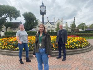 Supporting image for story: Town's Mayor welcomes two new council members