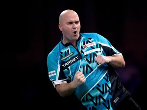 Supporting image for story: Rob Cross wins Players Championship One after Luke Littler falls in third round