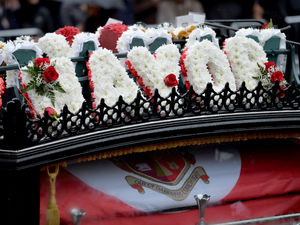 Supporting image for story: Farewell Elias: Thousands say their last goodbyes to Wolverhampton mayor 