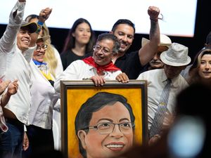 Supporting image for story: Trump calls Colombia’s Petro ‘illegal drug leader’ and announces end to US aid