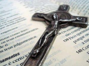 Supporting image for story: Plan to turn Craven Arms bungalow into church for group