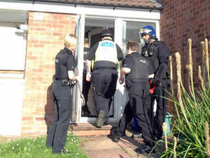 Supporting image for story: Arrests made in dawn drugs swoop