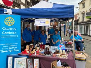 Supporting image for story: Volunteers clock up hours for Rotary Club