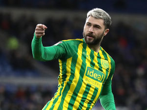 Supporting image for story: West Brom striker Charlie Austin set for Darts At Home challenge
