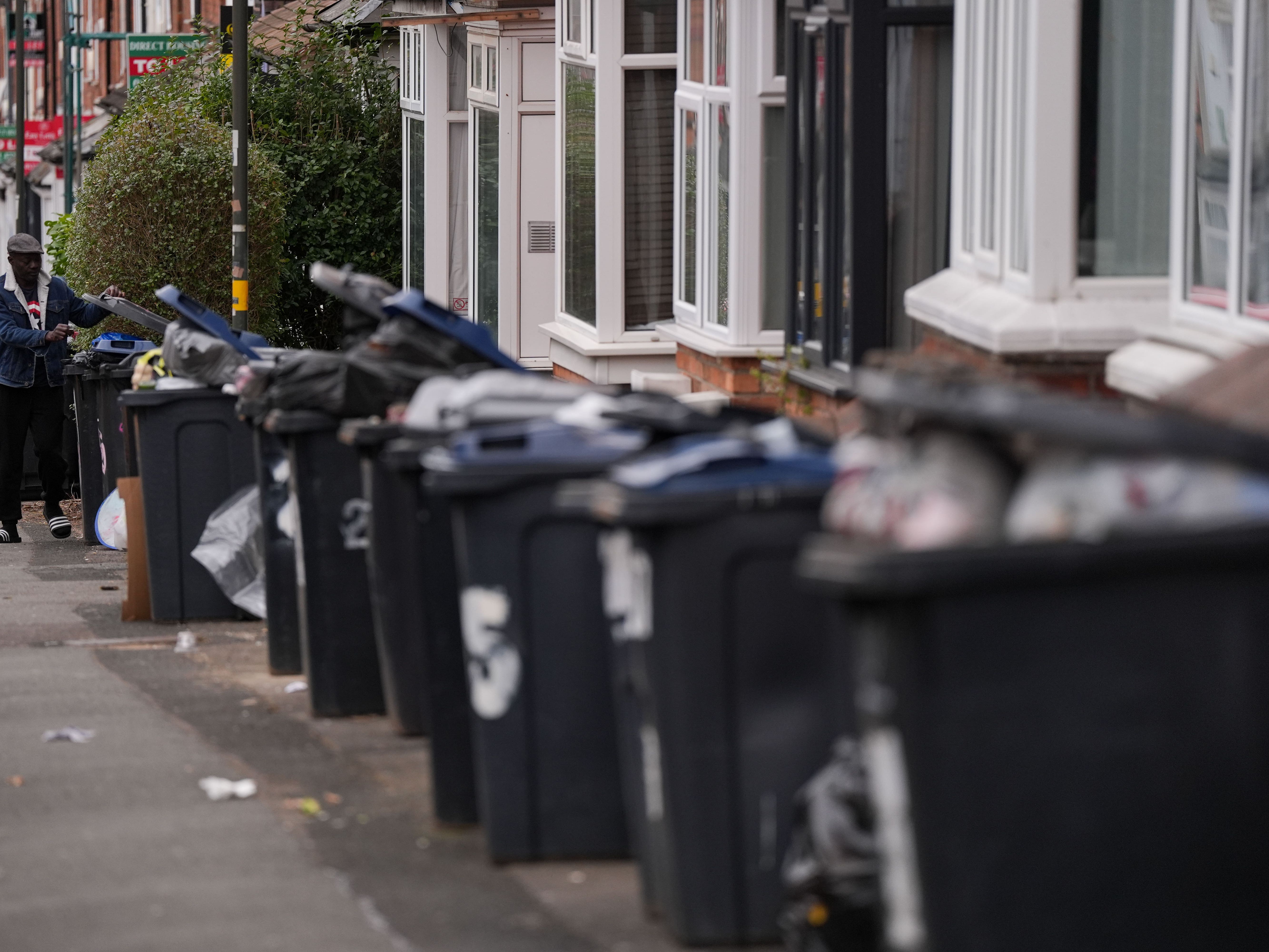 Overflowing bins in a Birmingham street