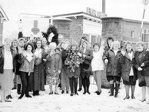 Supporting image for story: Pictures From The Past – April 26