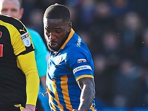 Supporting image for story: Paul Hurst tells his Shrewsbury squad to be ready to mix up their style