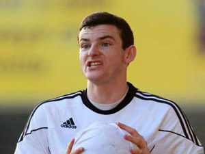 Supporting image for story: Sean Newton back for England C