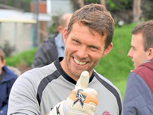 Supporting image for story: Former Walsall goalkeeper Jimmy Walker opens football school for free