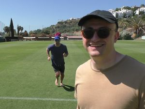 Supporting image for story: Wolves in Marbella Day 5 - Training quips, Hwang and Como latest 