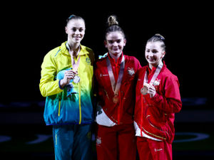 Supporting image for story: Shropshire's Alice Kinsella strikes Commonwealth Games gold