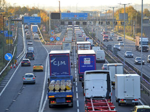 Supporting image for story: Broken down lorry causing major delays on M6