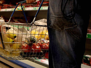 Supporting image for story: POLL: Do you trust the Government to make sure food is safe to eat?